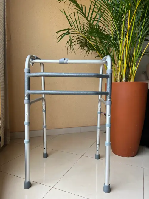 Andador para aluguel em Brasília DF - Cardoso Aluguéis